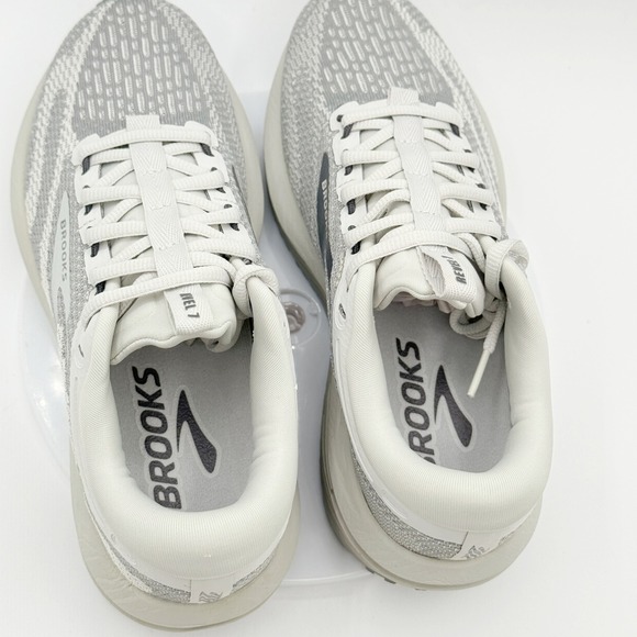 Brooks Revel 7 Shoes Size 7 Womens Oyster Mushroom / Primer Gray 120424-1B-036 - Picture 7 of 9